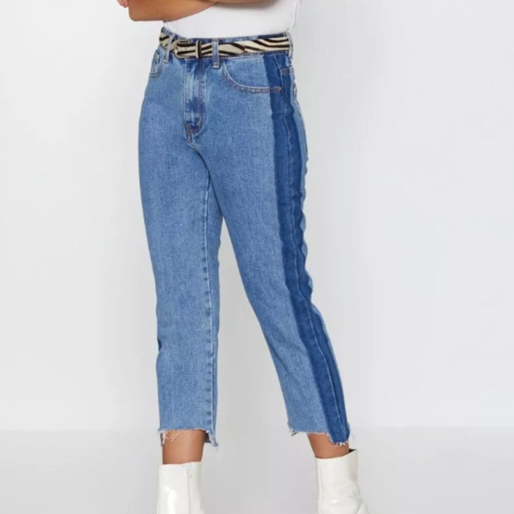 Nasty Gal Cropped Mom Jeans Size 4